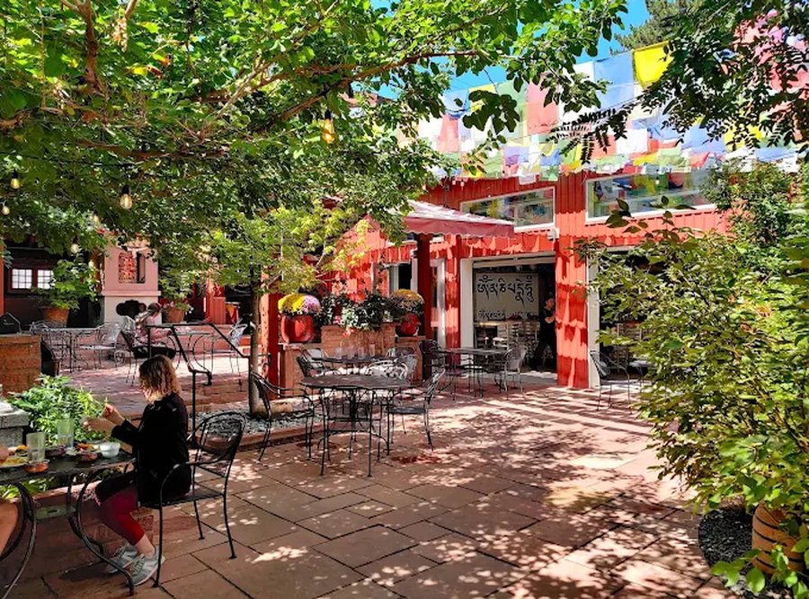 The courtyard at Sherpa House Restaurant, Golden Colorado